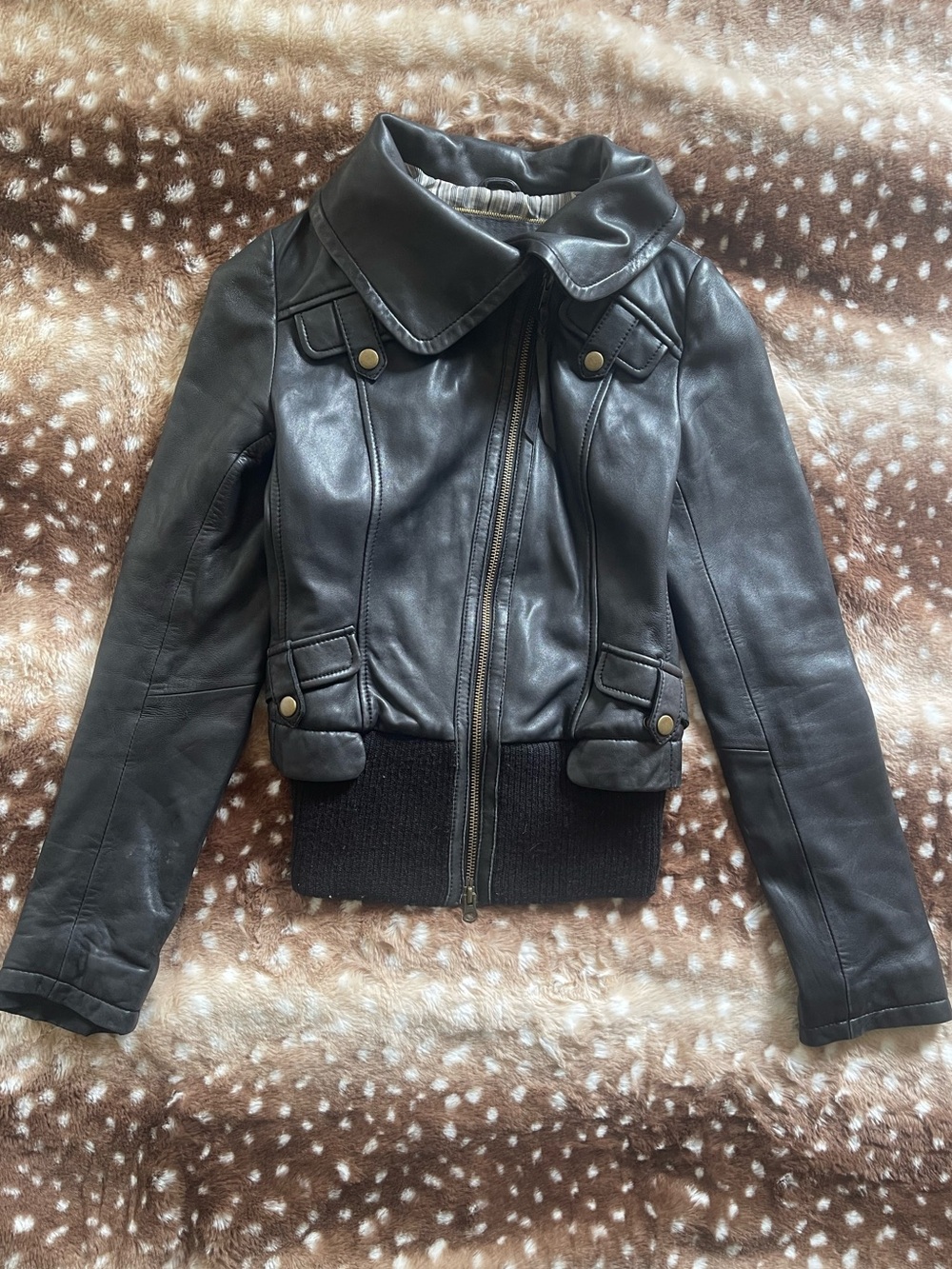 Unique Mackage fitted 100% leather jacket
